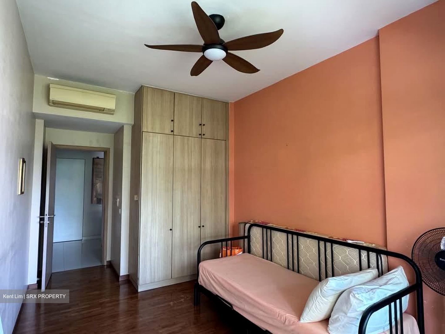 Varsity Park Condominium (D5), Condominium #604271351